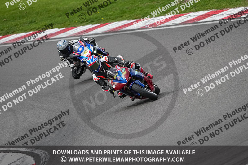 donington no limits trackday;donington park photographs;donington trackday photographs;no limits trackdays;peter wileman photography;trackday digital images;trackday photos